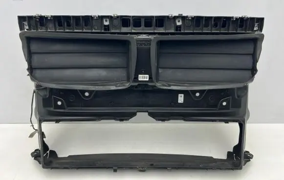 BMW X1 F48 F49 Radiator trim 7418779815