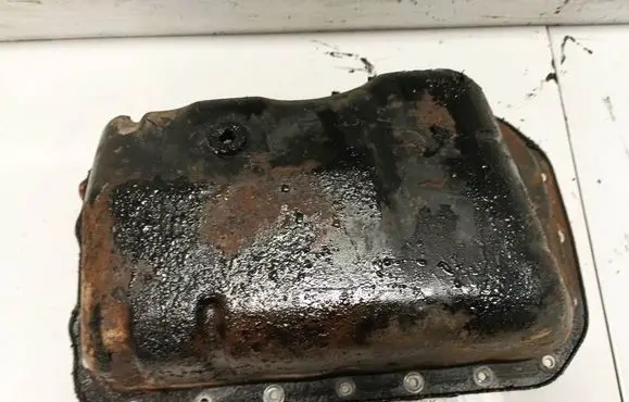 Oil sump