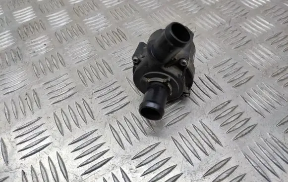 Skoda Octavia Mk3 (5E) Electric auxiliary coolant/water pump 5Q0965567