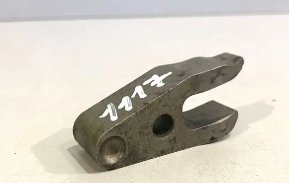 Mercedes-Benz C W204 Fuel Injector clamp holder A6510160438