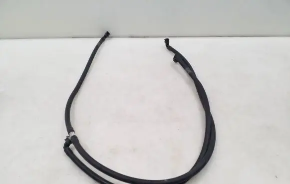 Volkswagen Touareg I Windshield washer fluid hose 