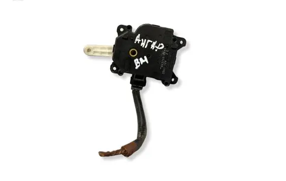 Toyota Avensis T250 Air flap motor/actuator 0637008680 3561
