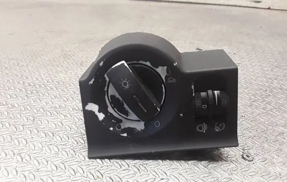 Audi A2 Light switch 
