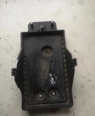 Mazda 6 Battery tray KE7056041