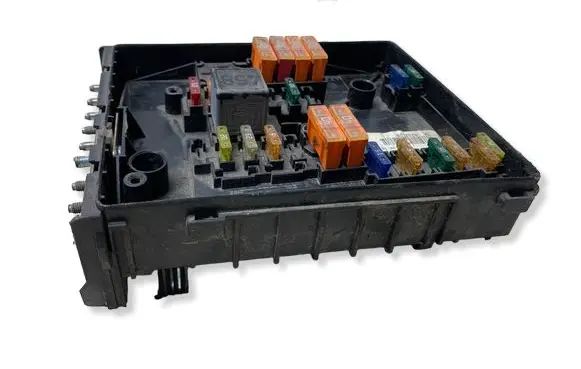 Audi A3 S3 A3 Sportback 8P Fuse module 1K0937125 1K4232326