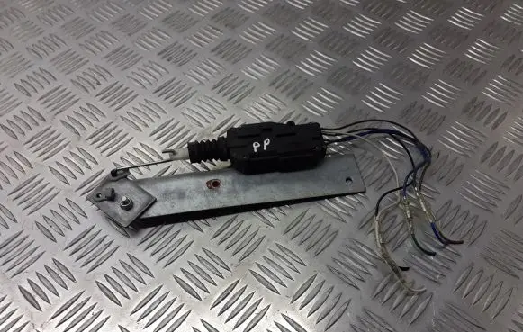 Seat Cordoba (6L) Tailgate boot lock/latch motor BRAK