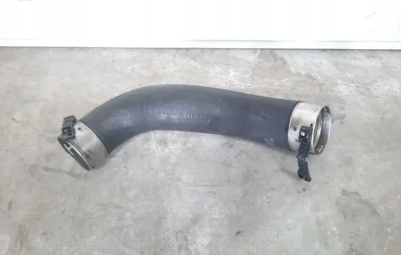 Mercedes-Benz E W212 Intercooler hose/pipe A2045283282