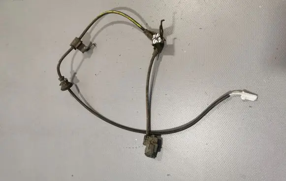 Toyota Yaris Rear ABS sensor wiring 