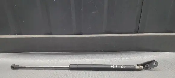 Toyota Avensis T250 Tailgate strut 68960-05071