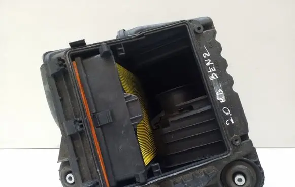 Mercedes-Benz B W245 Air filter box A2660900001 4608785916