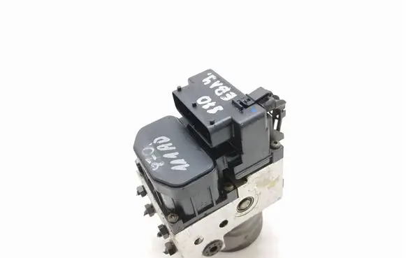 Volkswagen PASSAT B5 ABS Pump 8E0614111AD 0265216562