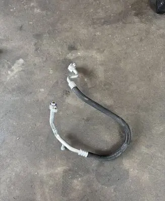 BMW 4 G22 G23 G24 G26 Air conditioning (A/C) pipe/hose 6841355