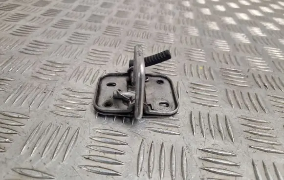 Volkswagen Golf VII Engine bonnet/hood lock/latch loop/hook 5G0823186A