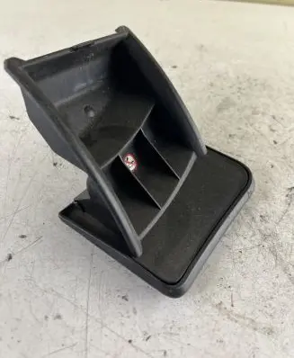 Car ashtray
