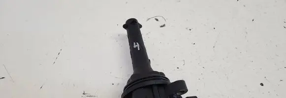 Volvo V70 High voltage ignition coil 9125601 0221604001