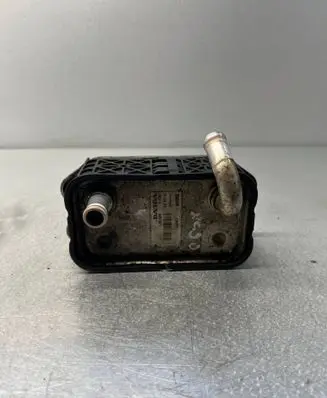 Engine oil radiator
