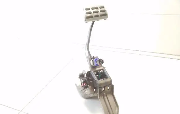 Hyundai Kona I Brake pedal 32800K4000