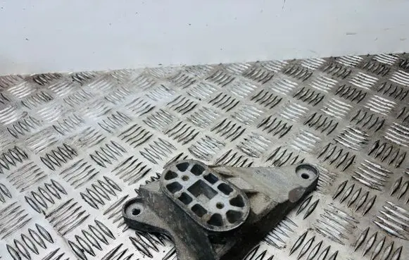 Audi A6 S6 C6 4F Gearbox mounting bracket 4F0399115AG