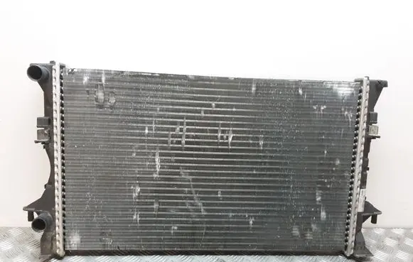 Renault Laguna II Coolant radiator 8200008764B