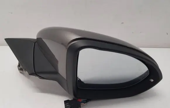 Volkswagen Golf VII Front door electric wing mirror E1021277