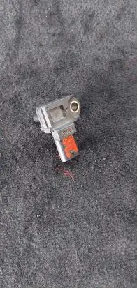 BMW 3 F30 F35 F31 Air pressure sensor 8637896