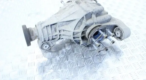 Volkswagen Touareg I Rear differential 4460310019