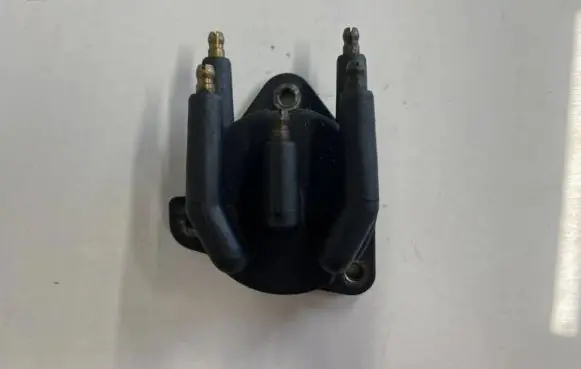 Renault Laguna I Spark distributor cap 2525623d 7700726736