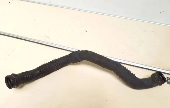 Mercedes-Benz A W169 Intercooler hose/pipe A1695200401