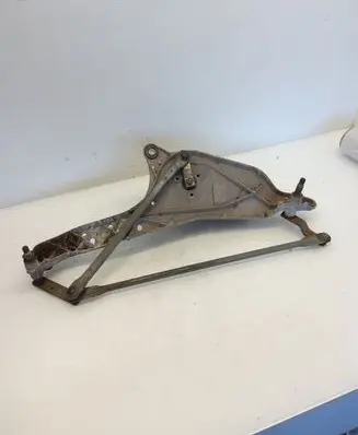 Renault Laguna II Front wiper linkage and motor