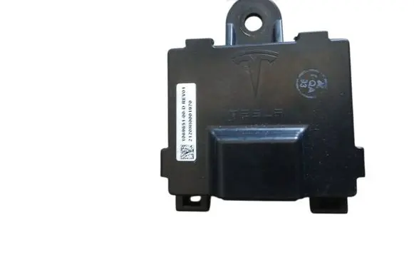 Tesla Model S Door control unit/module 106965100D