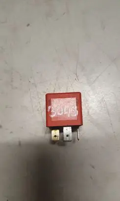 Audi A6 S6 C5 4B Other relay 443919578C 899519000 267