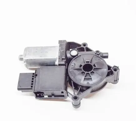 Opel Crossland X Front door window regulator motor 1137329068 98820P1M21