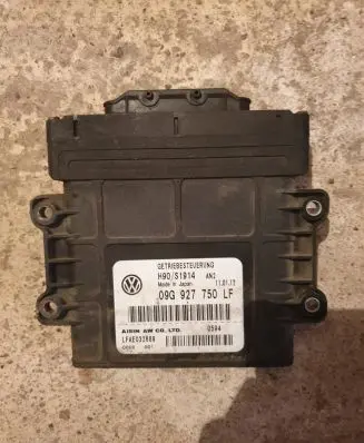 Volkswagen Jetta VI Gearbox control unit/module 09G927750LF LFAE032689 H90S1914