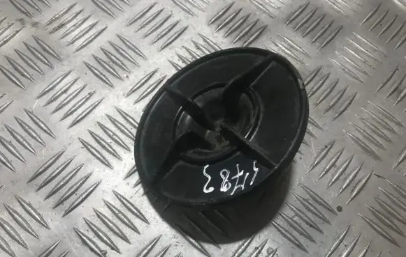 Renault Laguna II Spare wheel bolt 