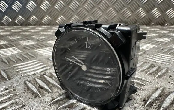 Volkswagen PASSAT B8 Clock 3G0919204C 2002HW209 17019JH7
