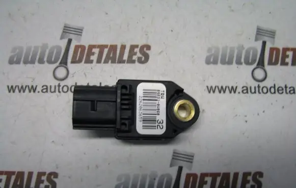 Toyota Auris 150 Airbag deployment crash/impact sensor 898310W060