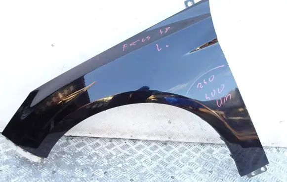 Ford Focus Fender