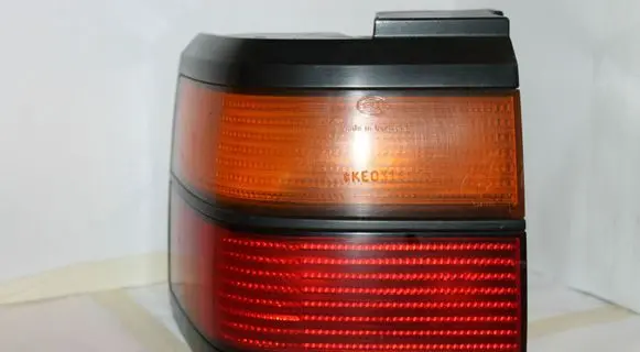 Volkswagen PASSAT B3 Rear/tail lights 357945111 357945257