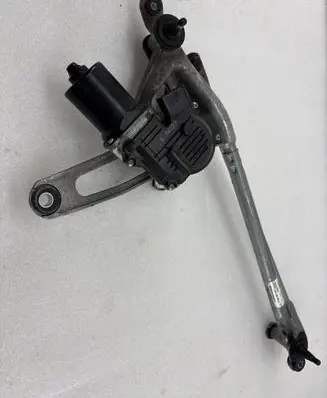 Audi A5 Front wiper linkage and motor 8W6955023C A1085540 0506180915