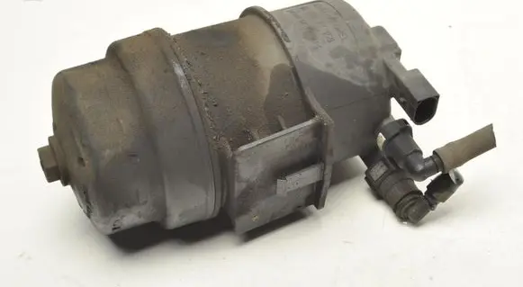Volvo C70 Fuel filter housing 08621340