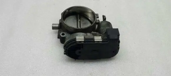 Mercedes-Benz C W203 Throttle valve A1131410125