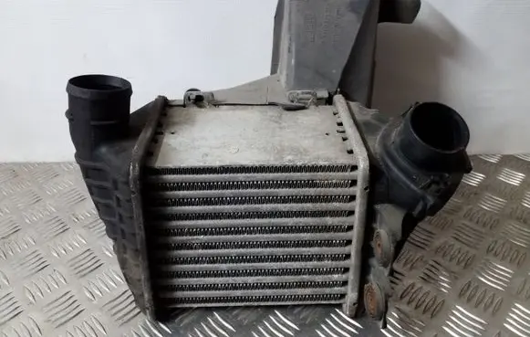 Volkswagen Golf III Intercooler radiator