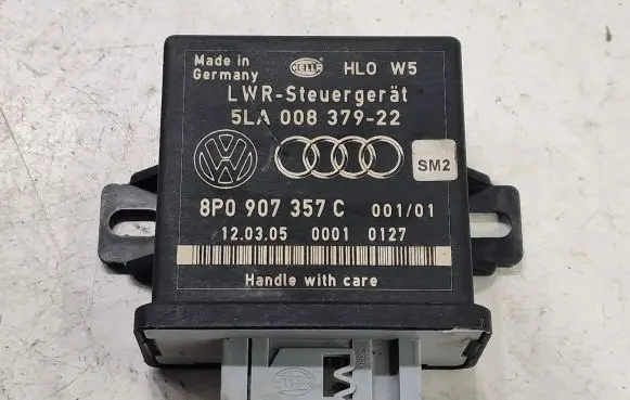 Audi A6 S6 C6 4F Light module LCM 8P0907357C