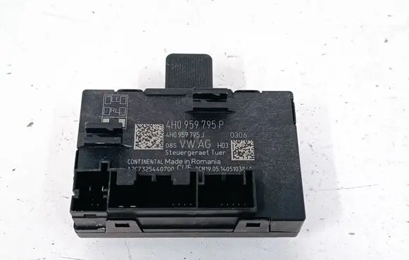 Volkswagen Touareg II Door control unit/module 4H0959795P