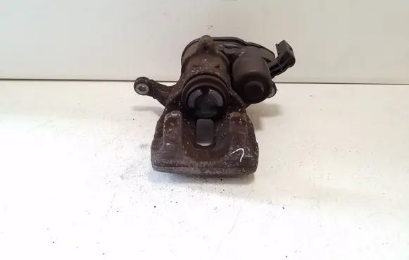 Nissan Qashqai J12 Rear brake caliper 440106RA0B