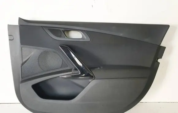 Peugeot 508 Front door card panel trim