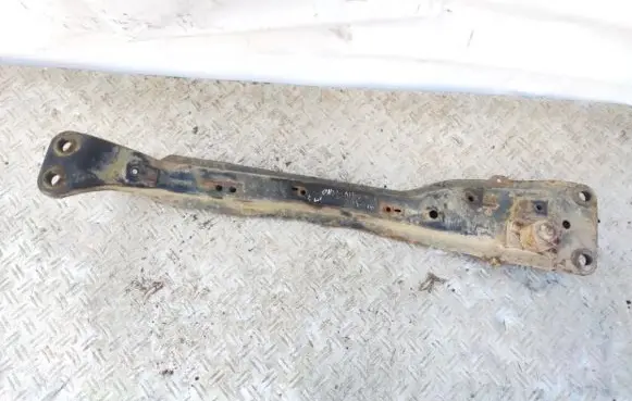 Nissan Almera Tino Front subframe