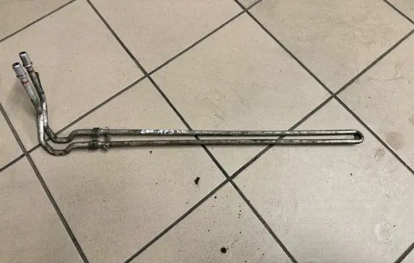 BMW 5 E60 E61 Power steering radiator 7805593 P1109001
