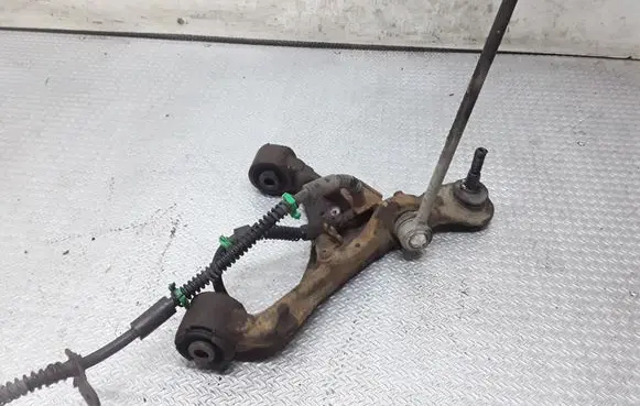 Land Rover Range Rover Sport L320 Front lower control arm/wishbone