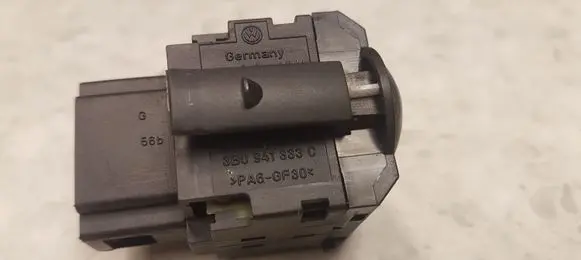 Volkswagen PASSAT B5 Headlight level height control switch 3B0941333C